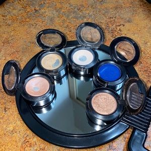 Bundle  of Mac eyeshadows